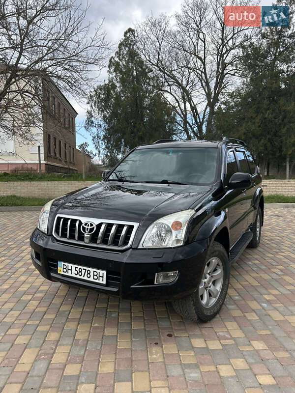 Toyota Land cruiser (2006)