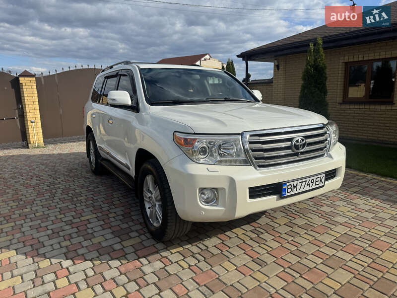 Toyota Land cruiser (2012)