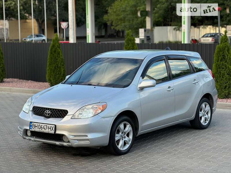 Toyota Matrix (2002)