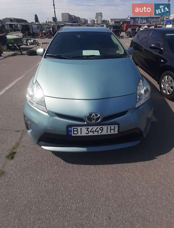 Toyota Prius (2015)
