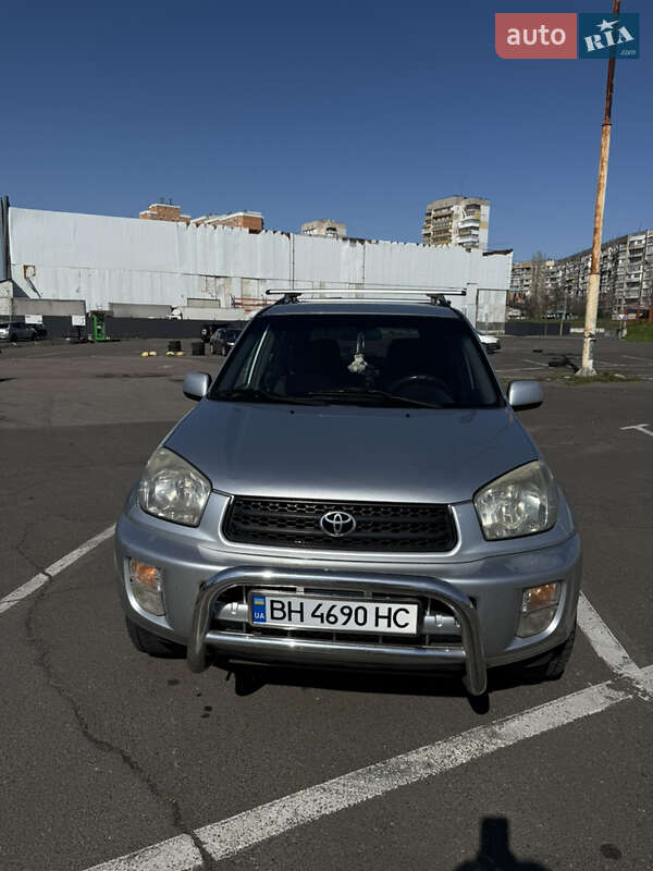 Toyota Rav4 (2002)