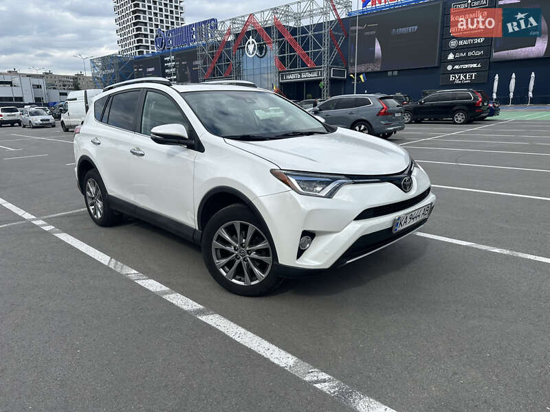 Toyota Rav4 (2016)