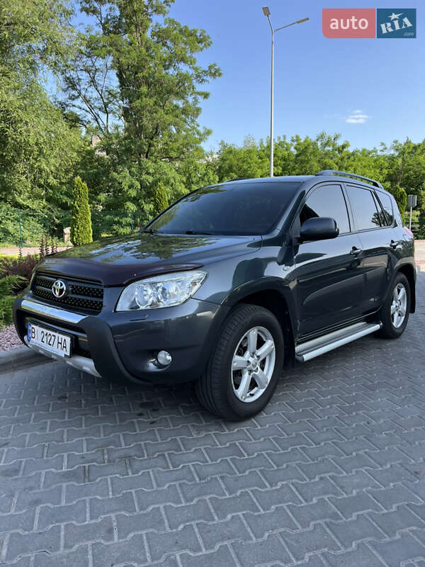 Toyota Rav4 (2007)
