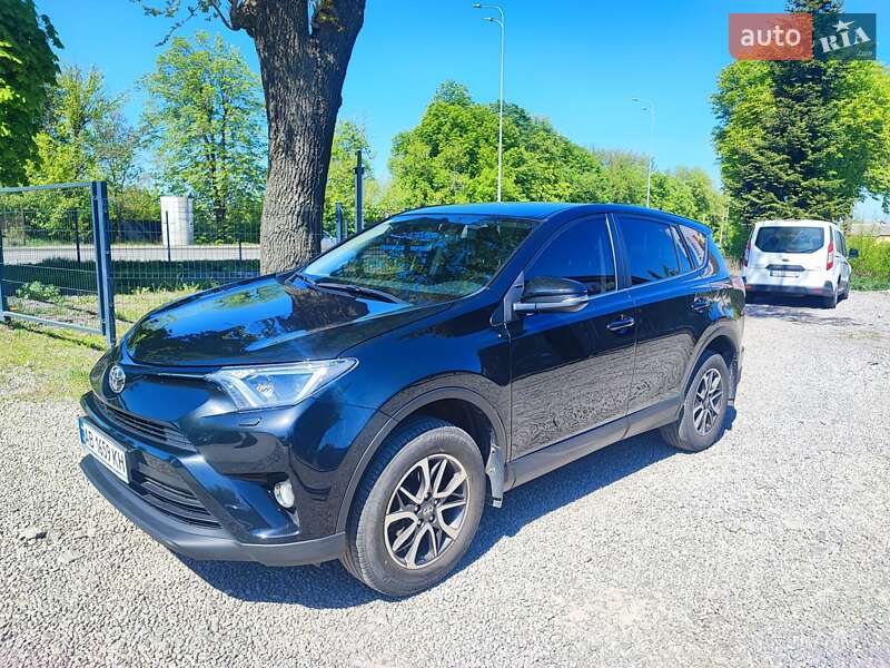Toyota Rav4 (2016)