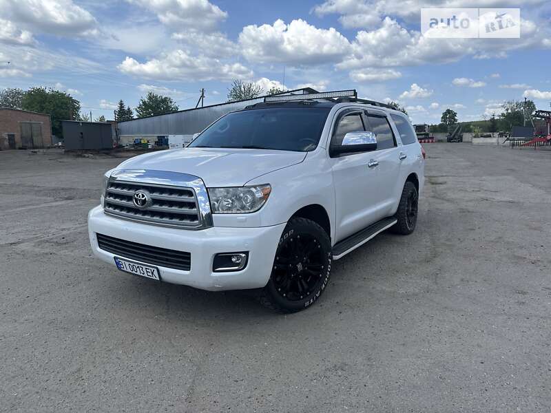 Toyota Sequoia (2008)