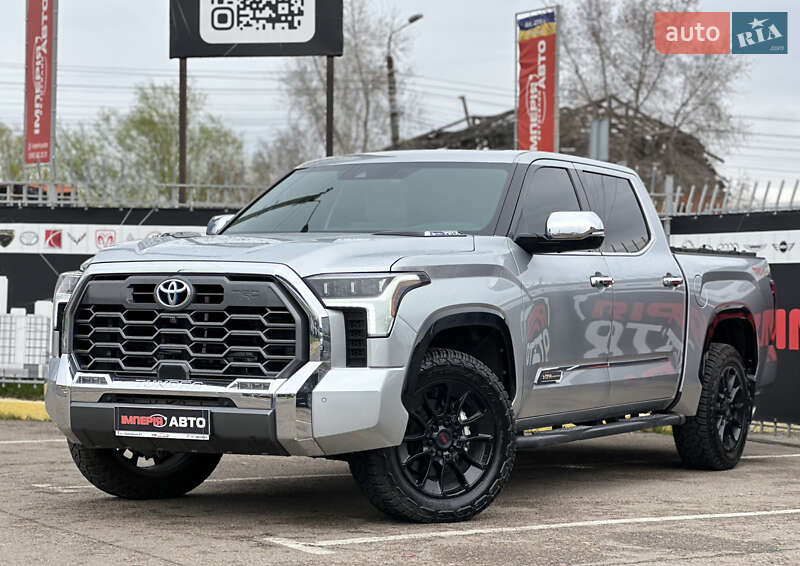 Toyota Tundra (2023)