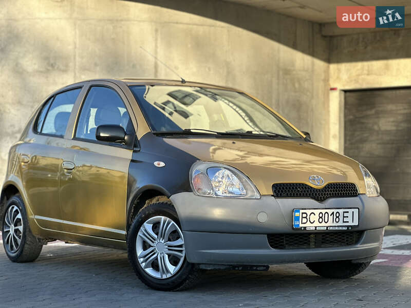 Toyota Yaris (2000)