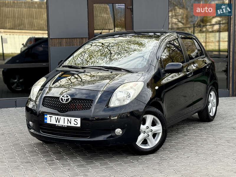 Toyota Yaris (2007)