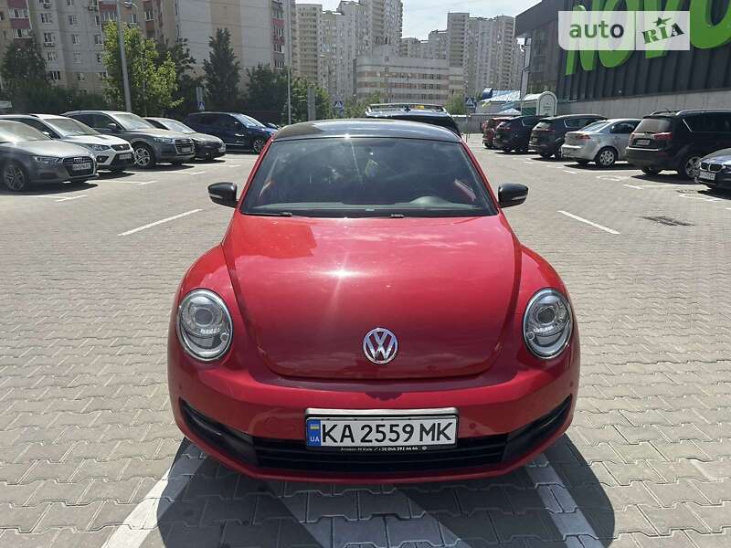 Volkswagen Beetle (2012)