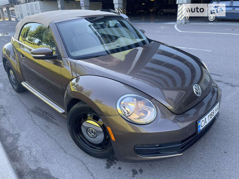 Volkswagen Beetle (2015)