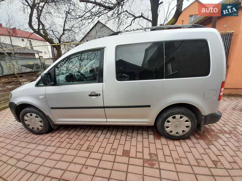 Volkswagen Caddy (2011)