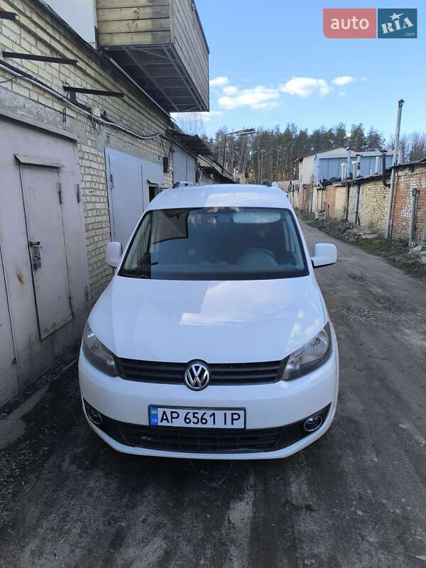 Volkswagen Caddy (2012)
