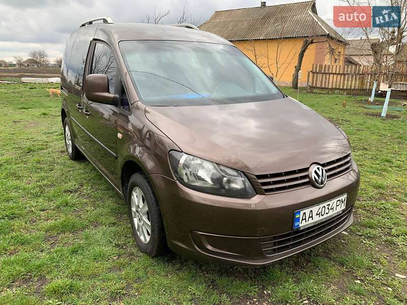 Volkswagen Caddy (2012)