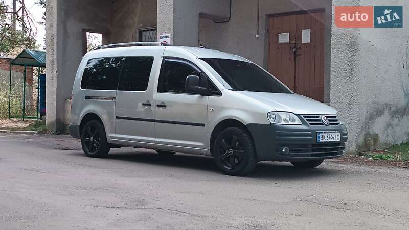 Volkswagen Caddy (2009)