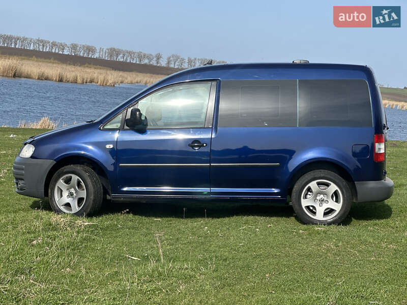 Volkswagen Caddy (2009)
