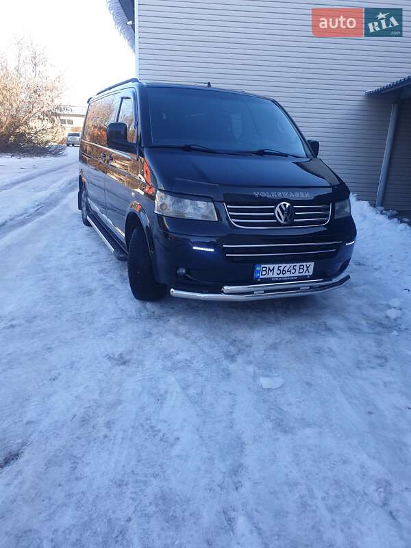 Volkswagen Caravelle (2008)