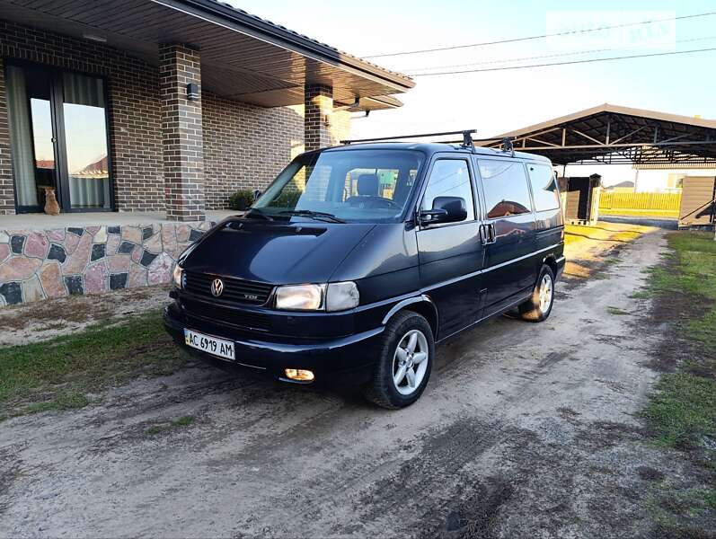 Volkswagen Caravelle (1997)