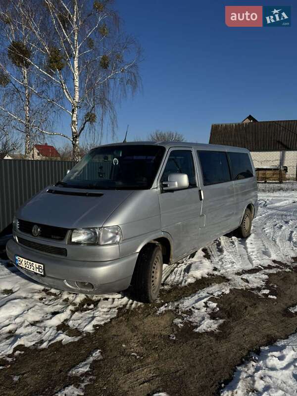 Volkswagen Caravelle (2000)