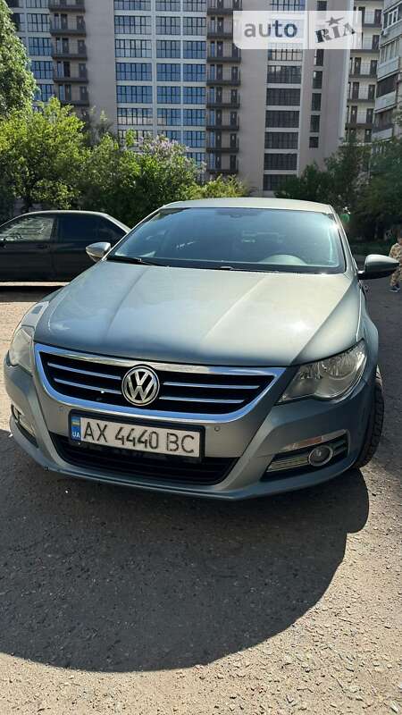 Volkswagen Cc - passat cc (2010)