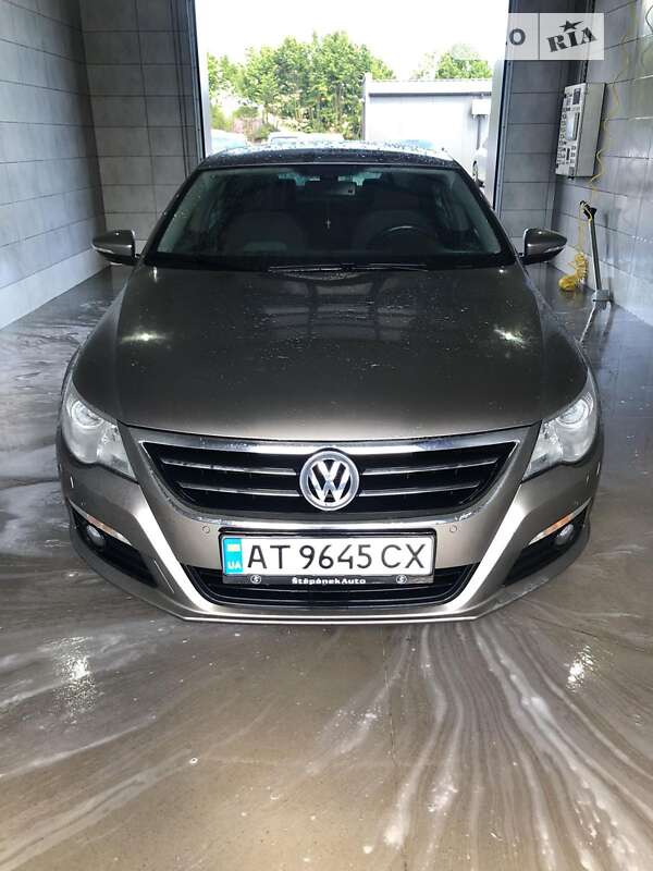 Volkswagen Cc - passat cc (2010)