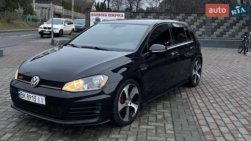 Volkswagen Golf gti (2015)