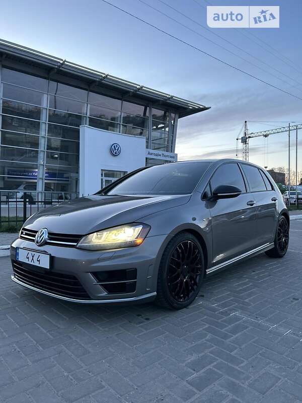 Volkswagen Golf r (2015)
