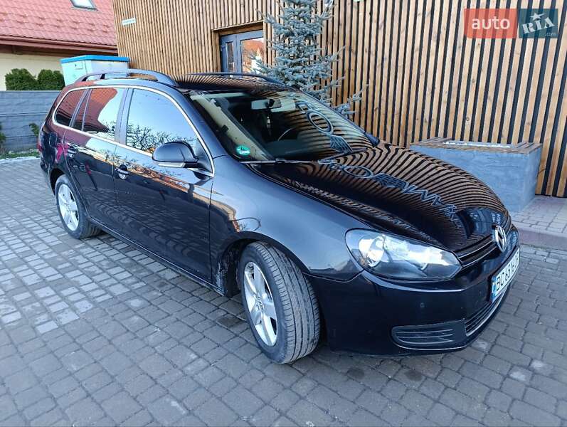 Volkswagen Golf (2010)