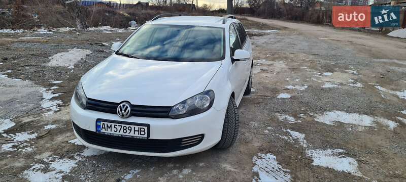 Volkswagen Golf (2011)