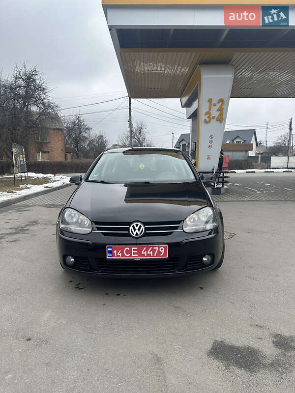 Volkswagen Golf (2008)