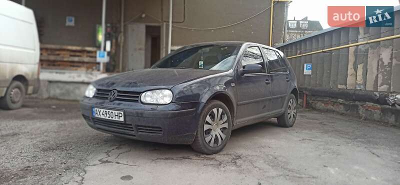 Volkswagen Golf (1999)