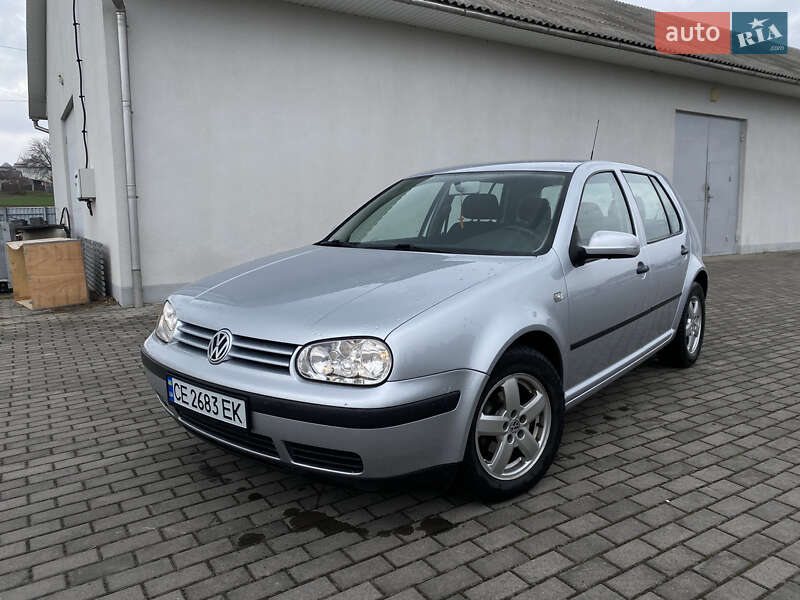 Volkswagen Golf (2001)