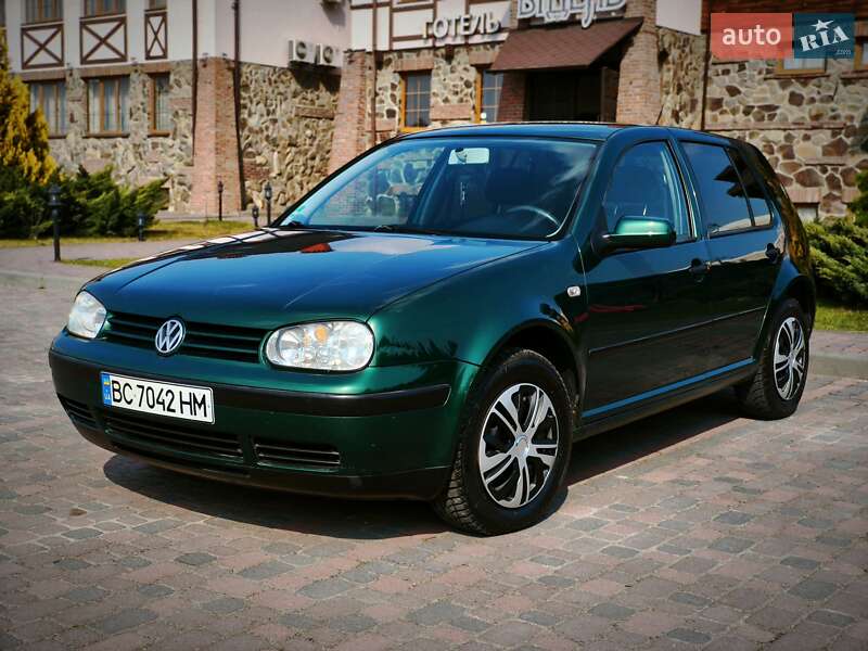 Volkswagen Golf (2000)