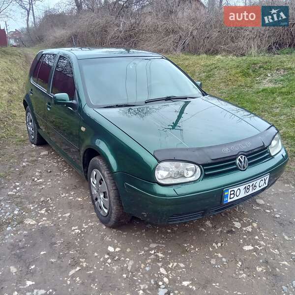 Volkswagen Golf (1998)