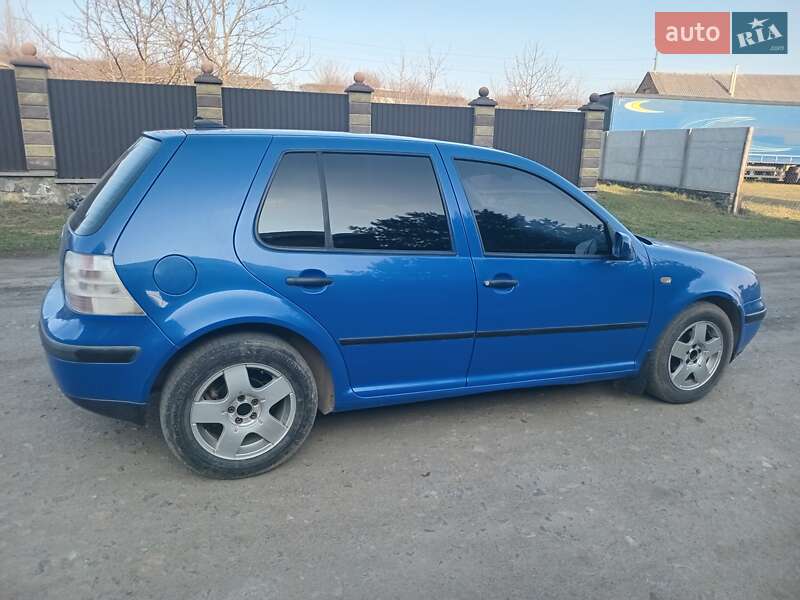 Volkswagen Golf (1998)