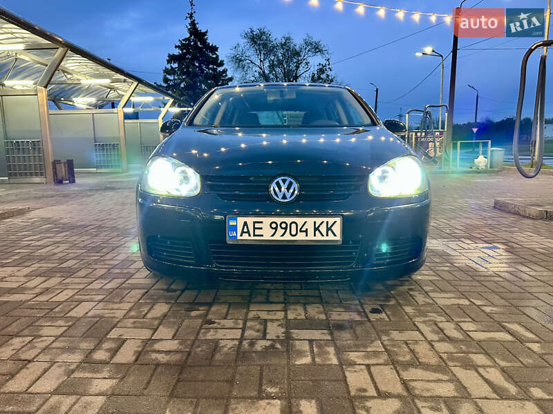 Volkswagen Golf (2006)