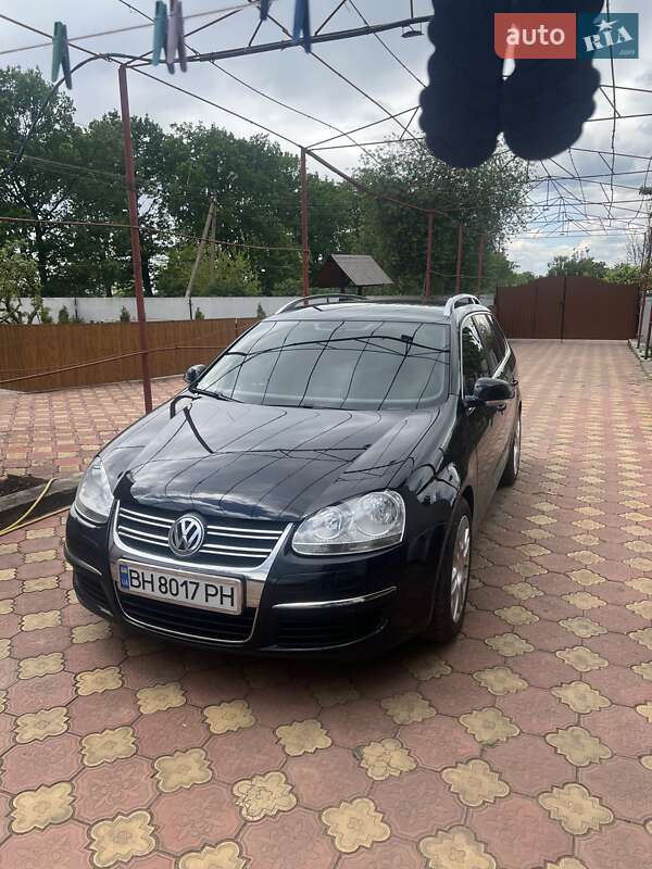 Volkswagen Golf (2008)