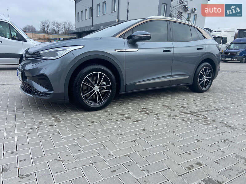 Volkswagen Id-4 x (2021)