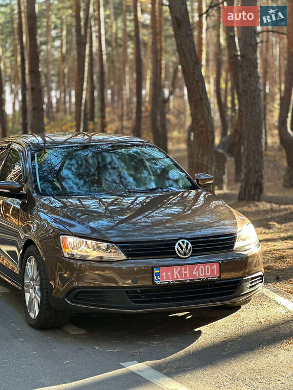 Volkswagen Jetta (2010)