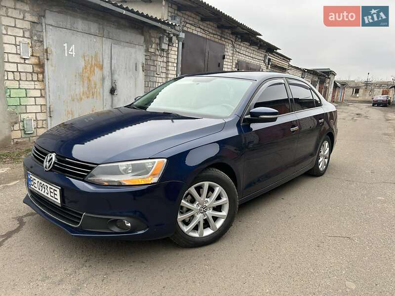 Volkswagen Jetta (2012)