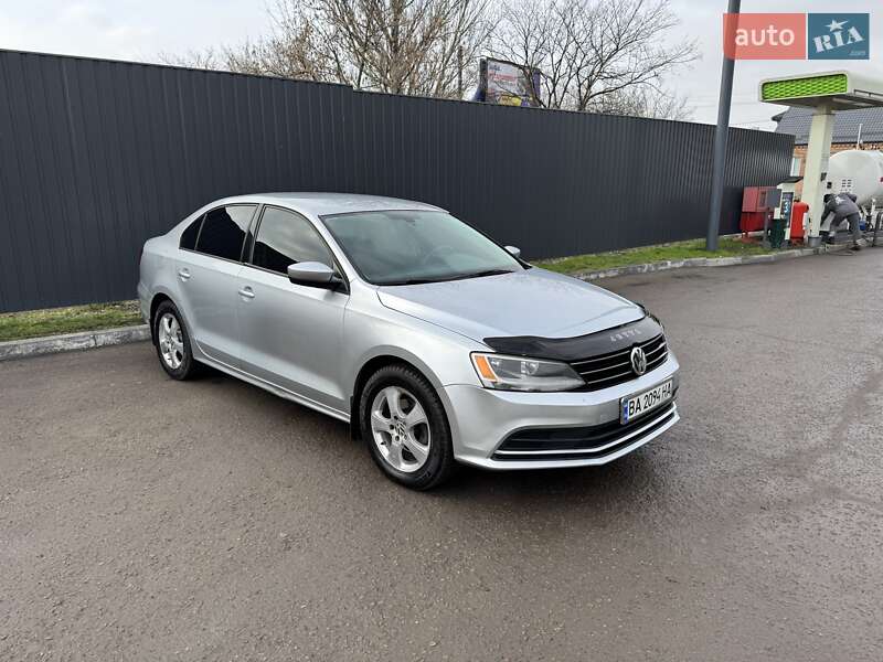 Volkswagen Jetta (2014)