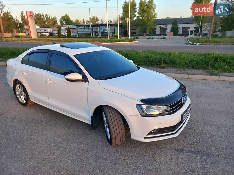 Volkswagen Jetta (2014)