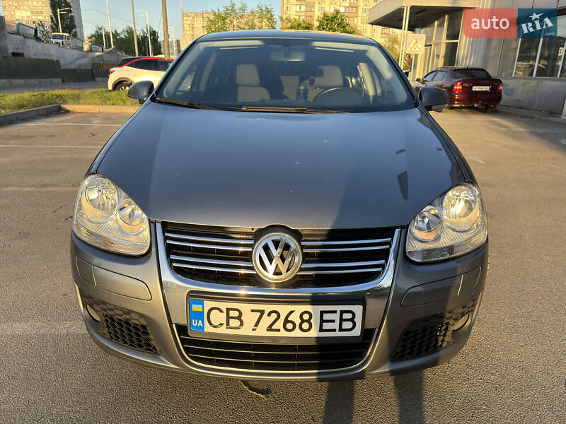 Volkswagen Jetta (2006)