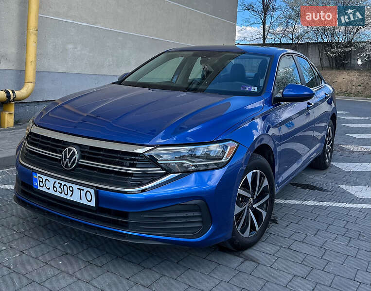 Volkswagen Jetta (2023)