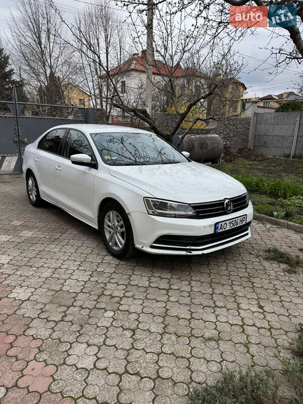 Volkswagen Jetta (2015)