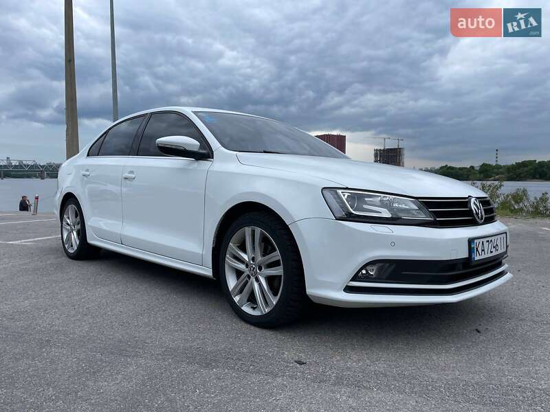 Volkswagen Jetta (2015)