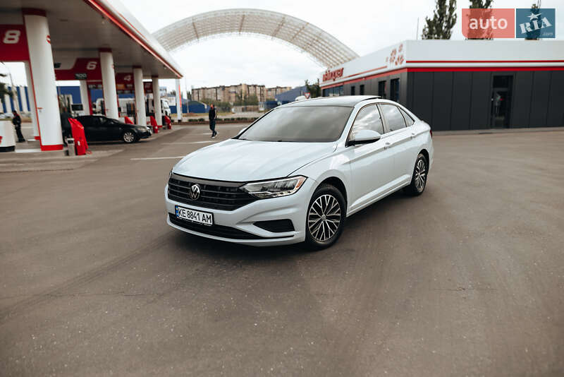 Volkswagen Jetta (2018)