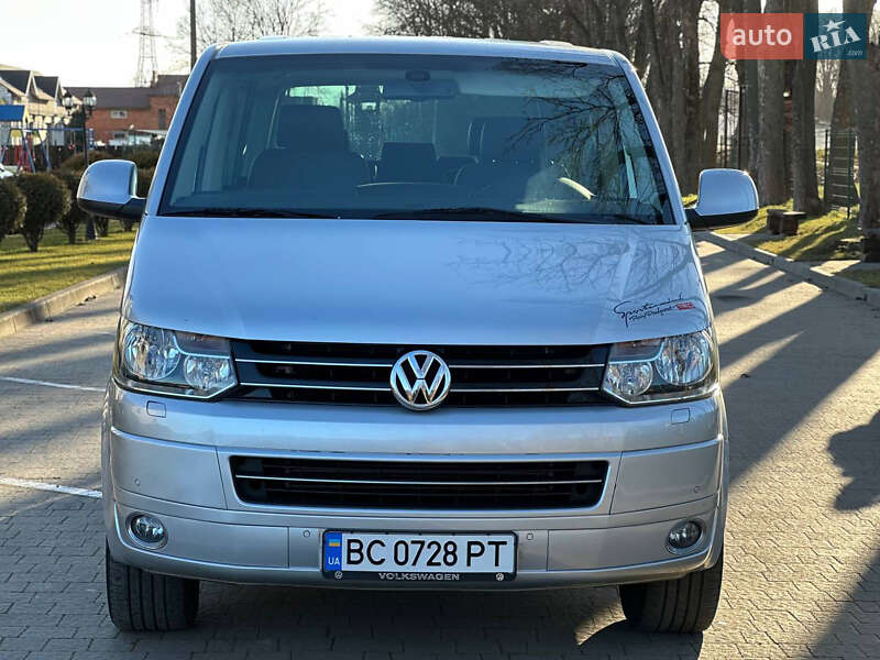 Volkswagen Multivan (2012)
