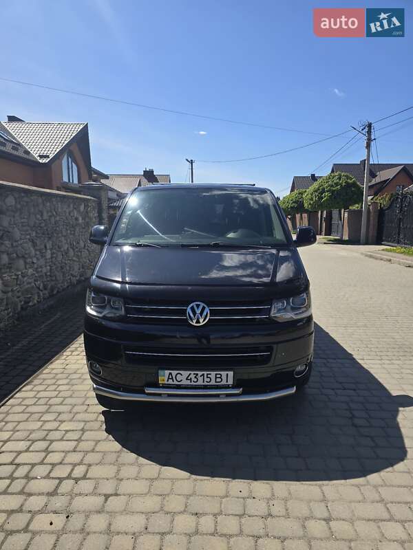 Volkswagen Multivan (2012)