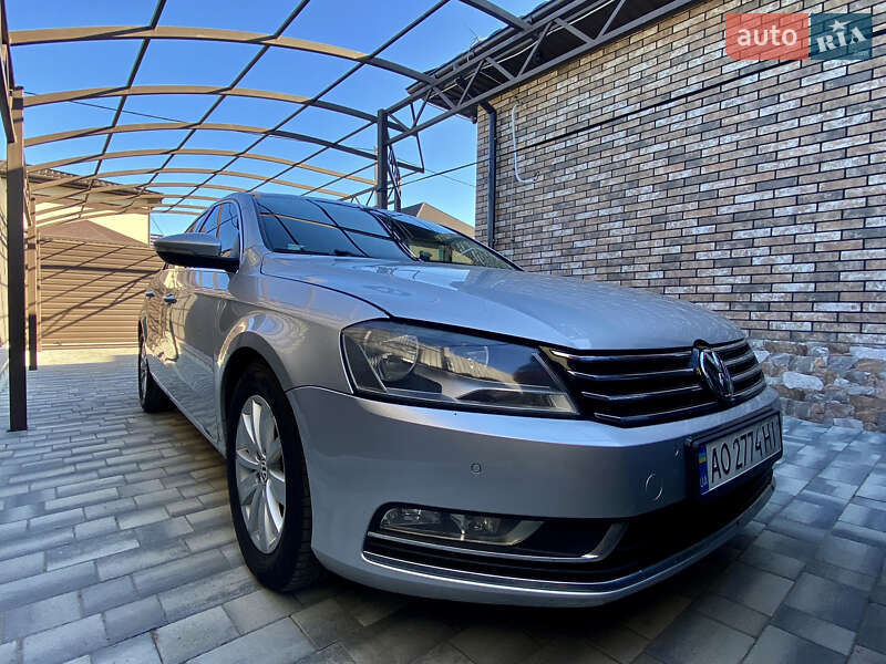 Volkswagen Passat (2012)
