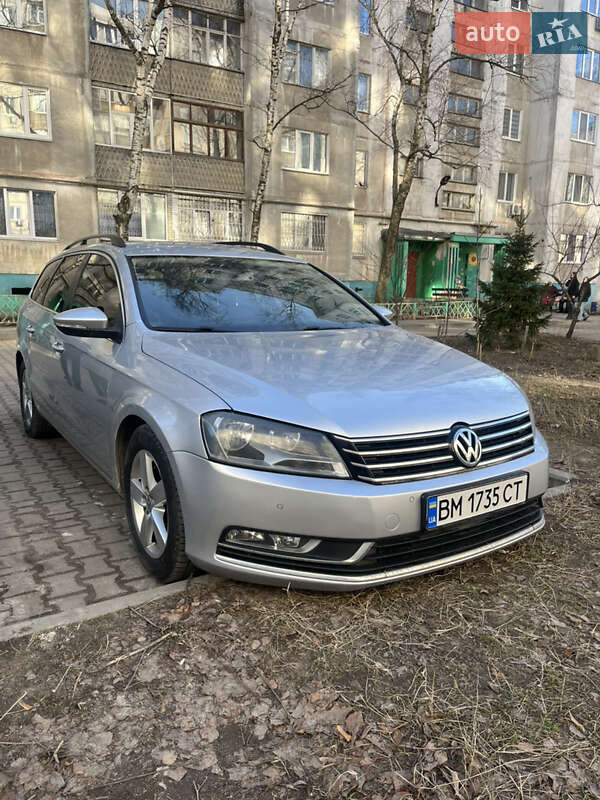 Volkswagen Passat (2012)